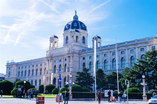 十月份適合去國(guó)外哪里旅游 十月國(guó)外旅游最佳去處