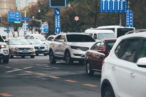 春節(jié)開車回家要注意哪些 這7個安全問題要知道