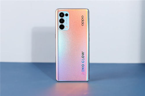 iqooz3和OPPOReno5哪款值得入手 哪個性價比高