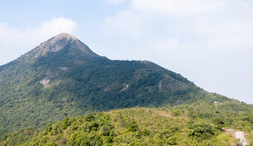 深圳梅沙尖有多高，要爬幾個(gè)小時(shí)